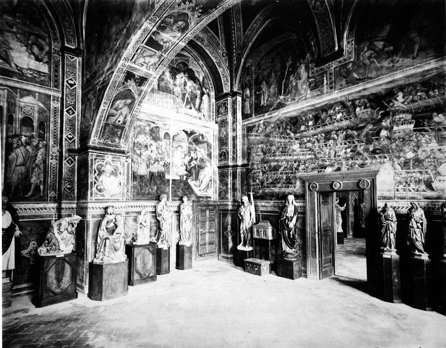 foto in bianco e nero sala museo civico