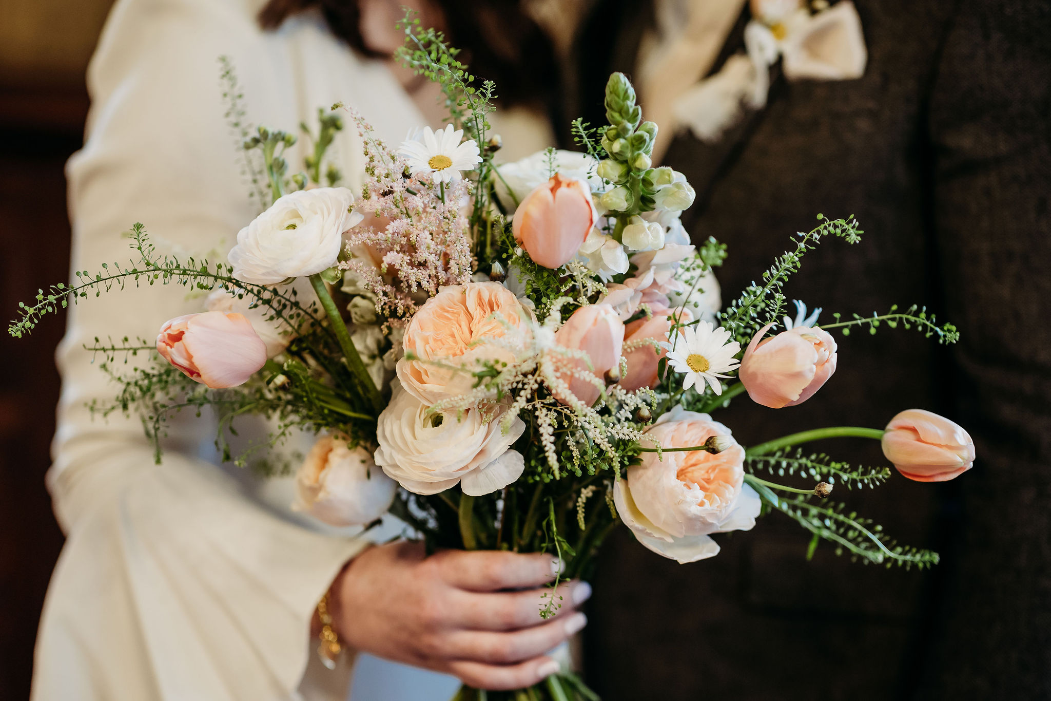 What should you budget for your wedding florals