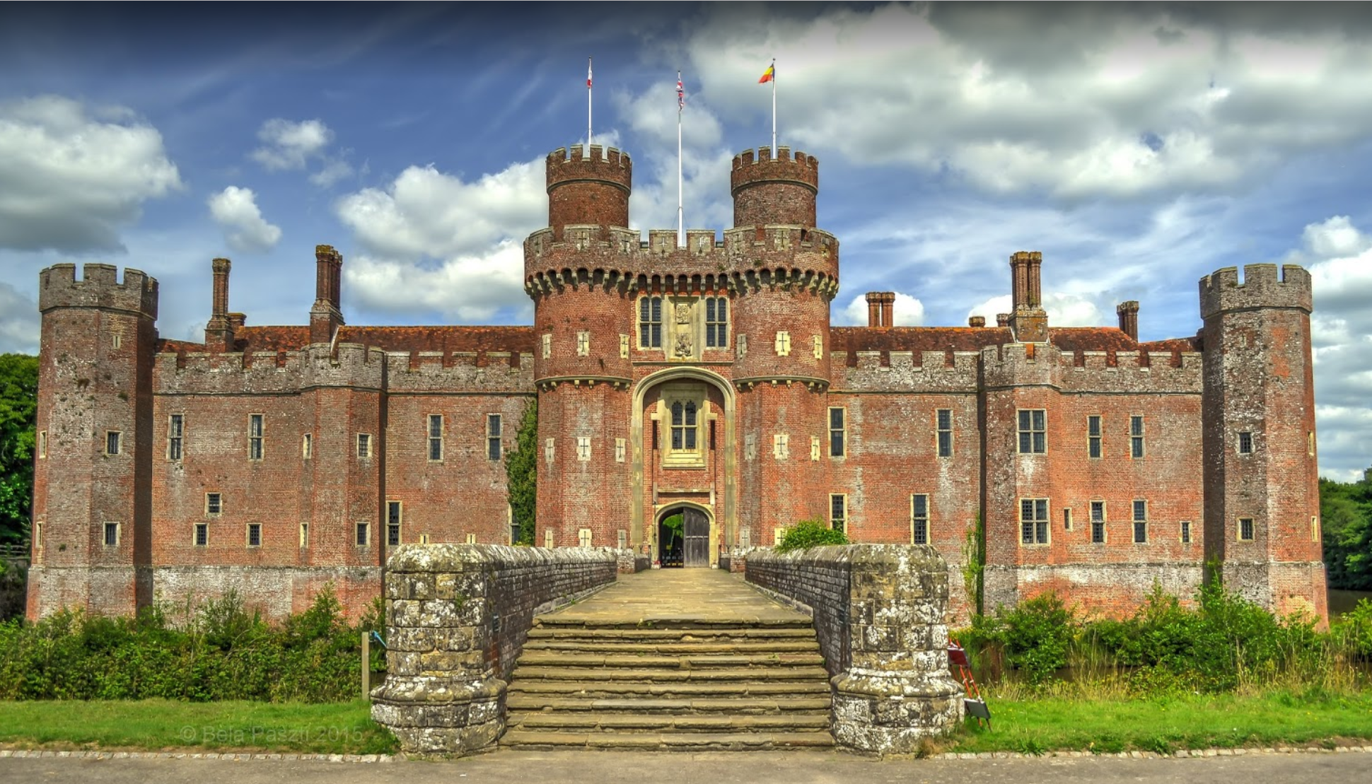 Herstmonceux Castle, Halisham