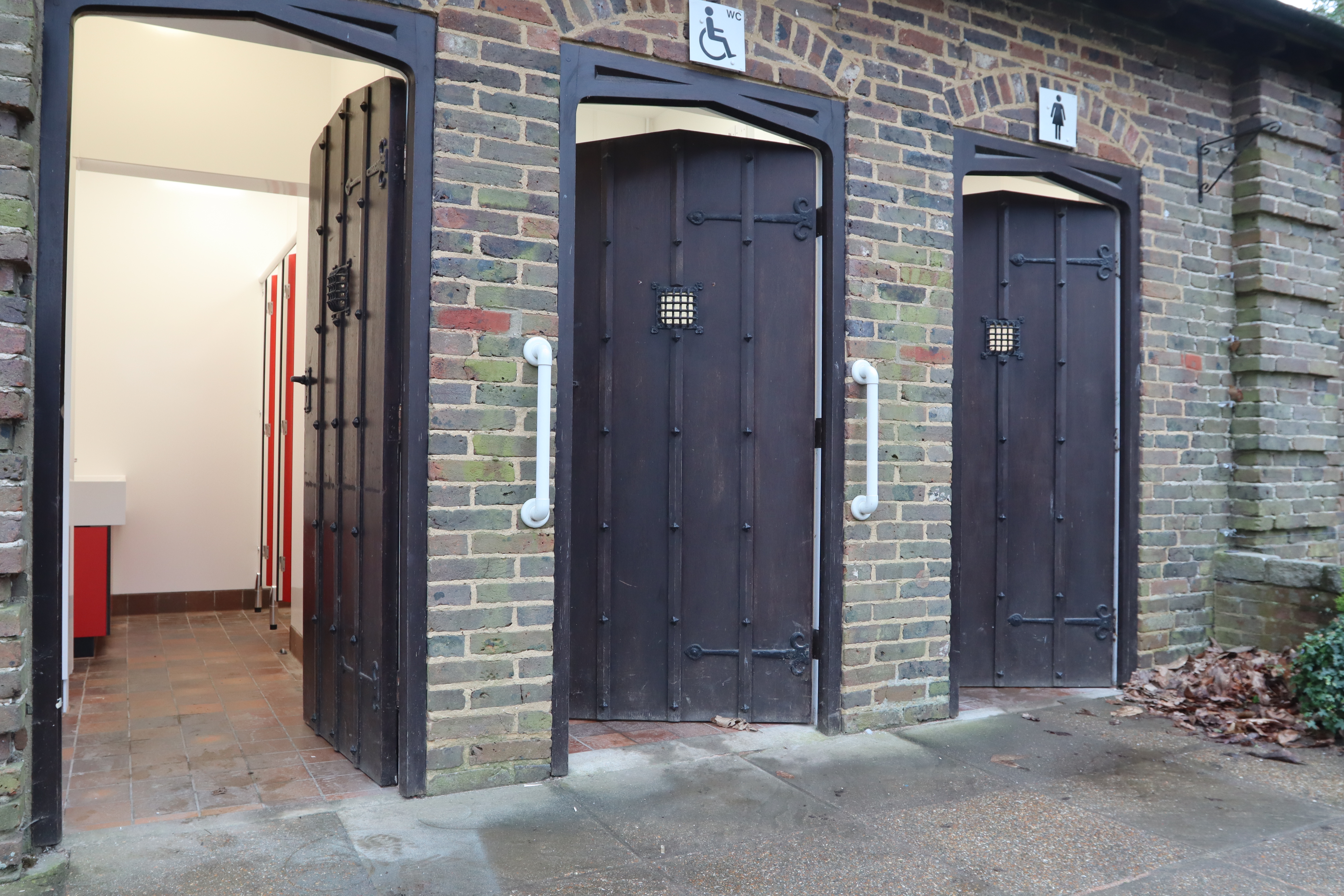 Herstmonceux Castle, Halisham Case Study Image - 0