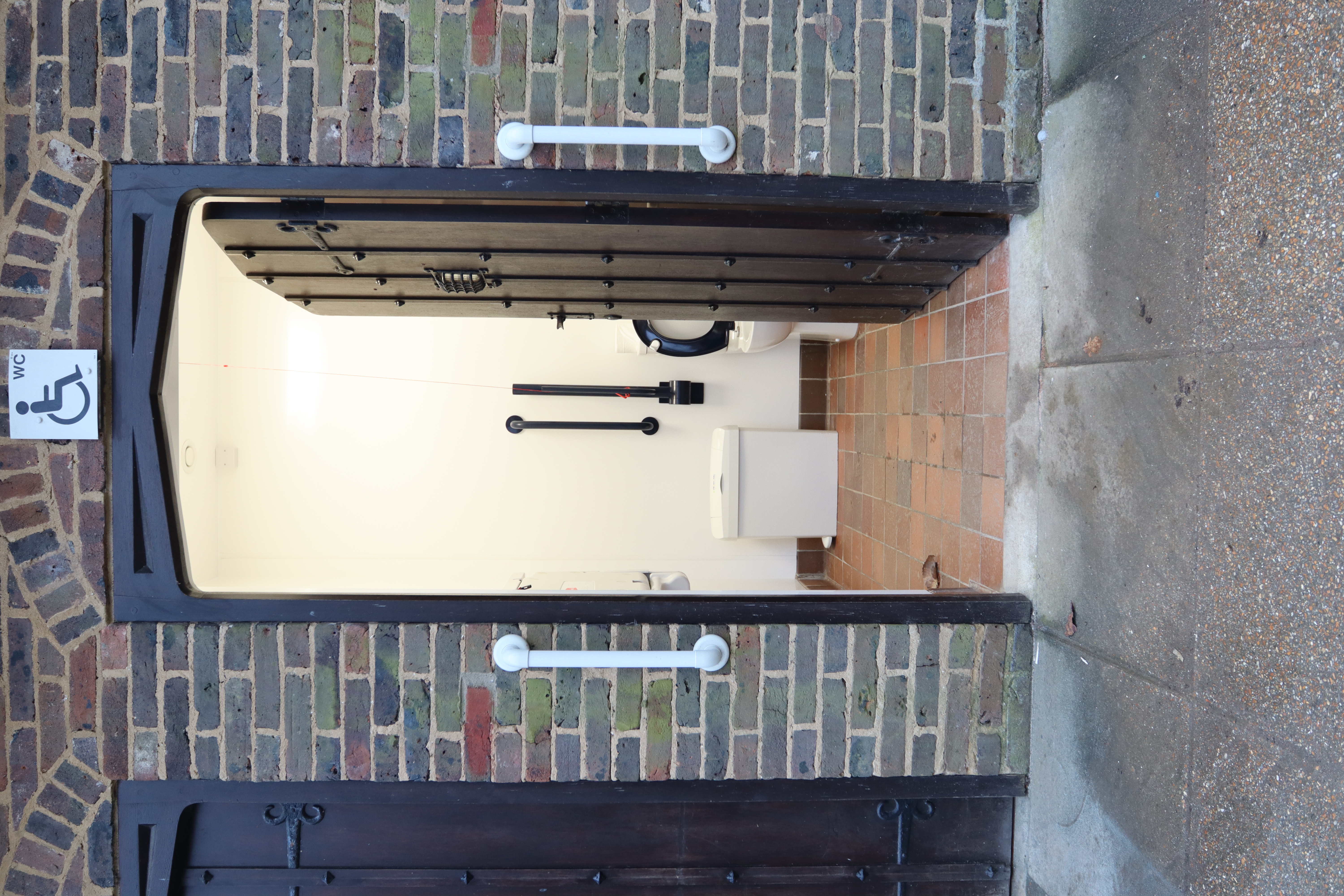 Herstmonceux Castle, Halisham Case Study Image - 7