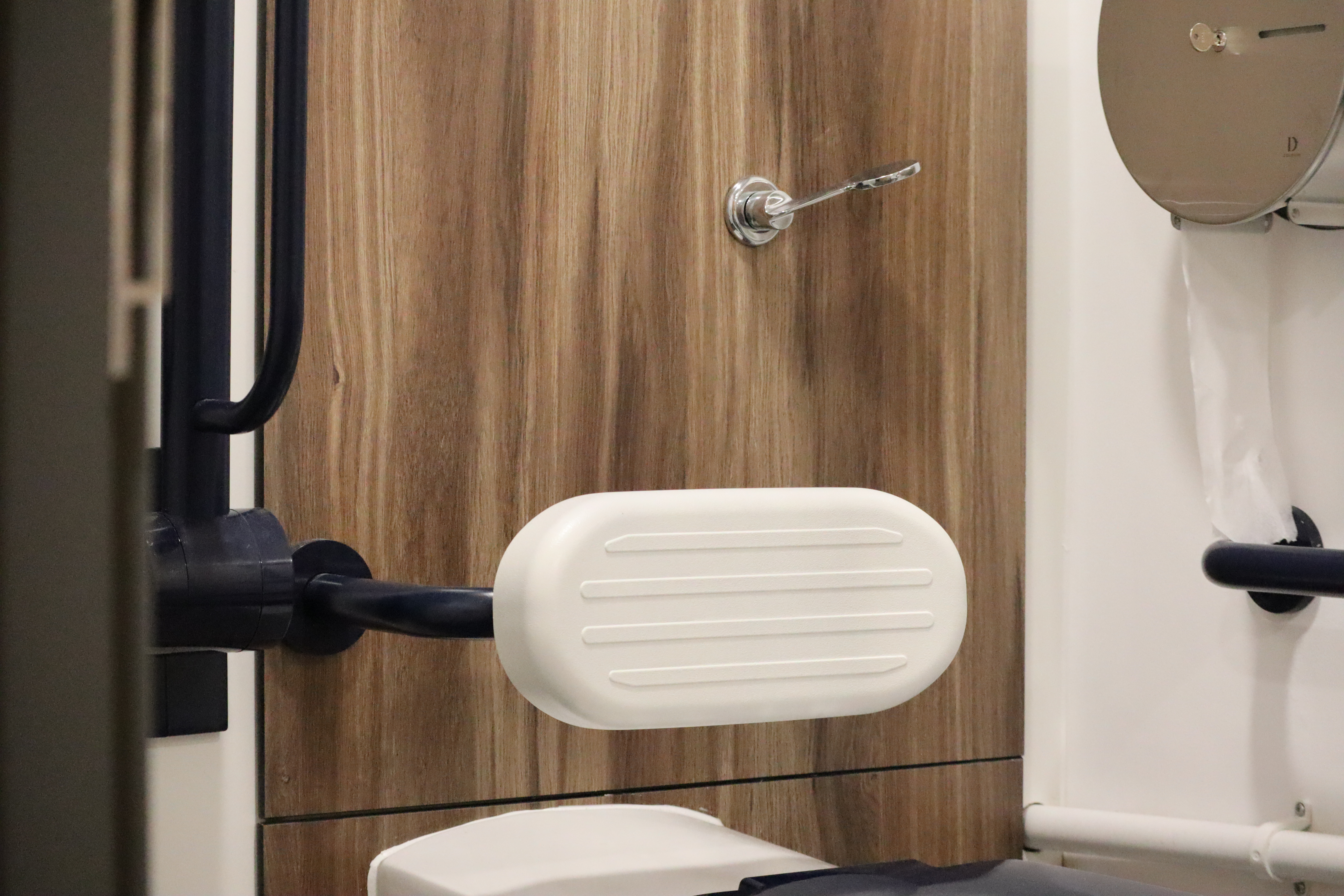 Alexander Lloyd HQ, Crawley Case Study Image - 3