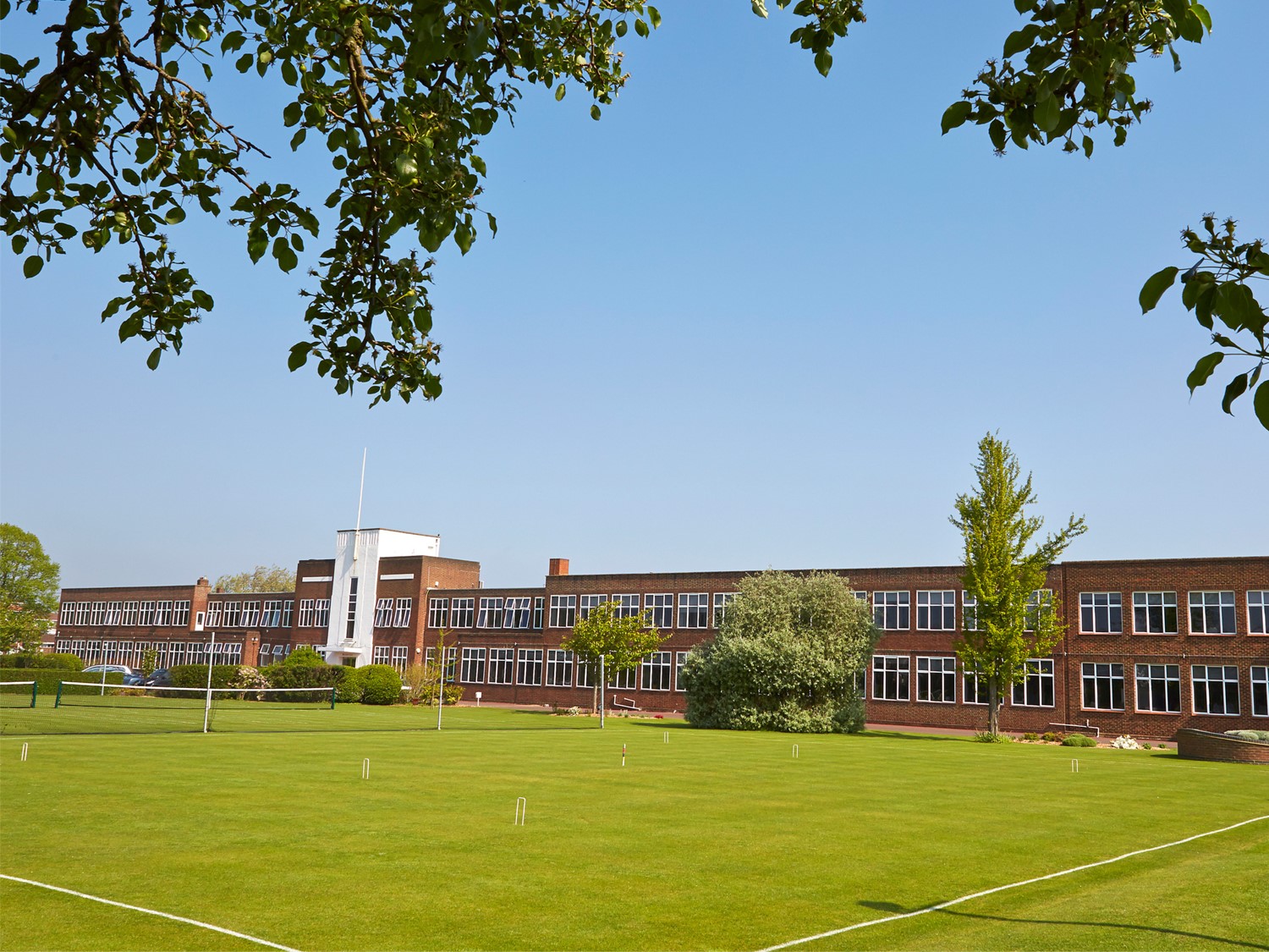Lady Eleanor Holles School, Hampton