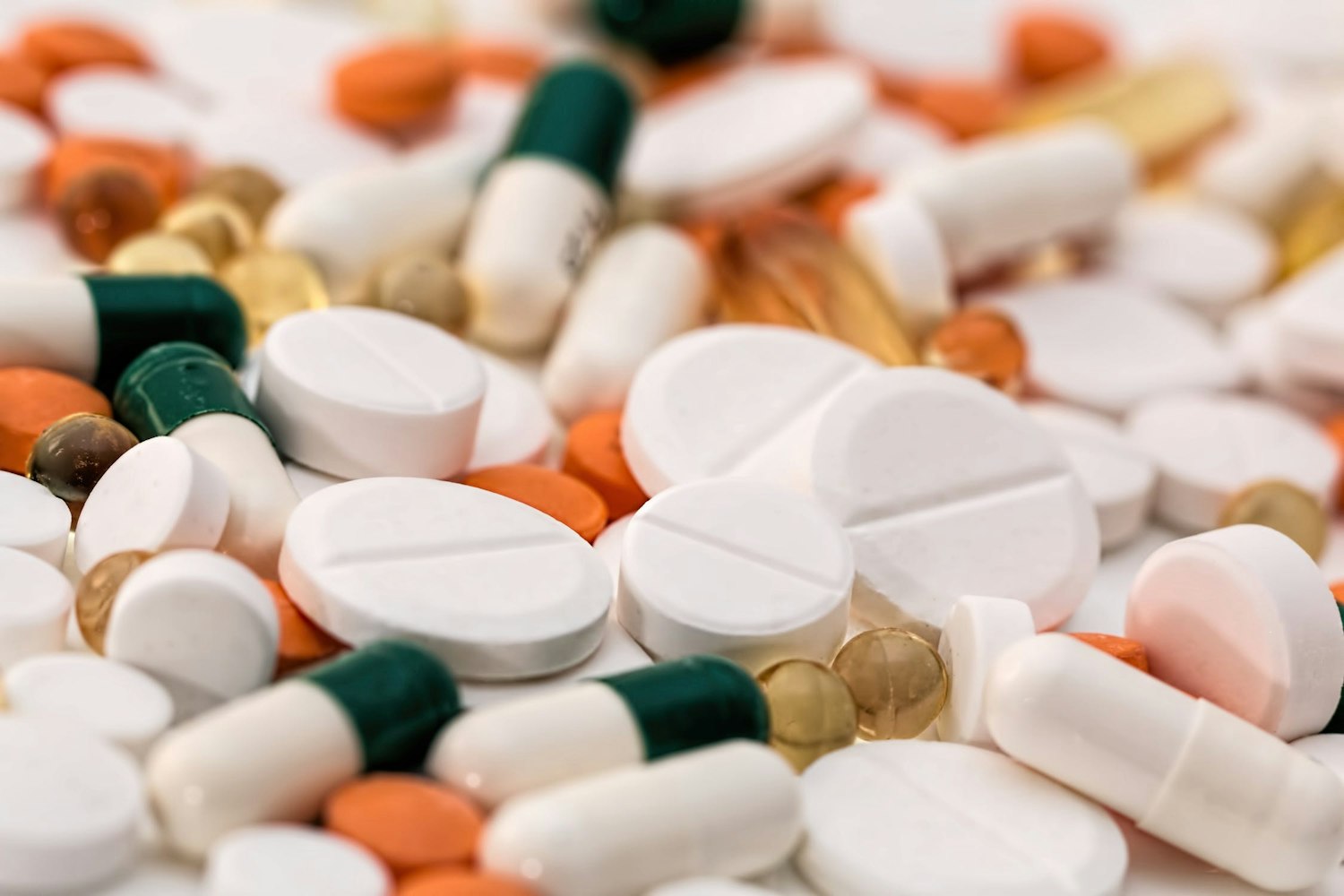 Cover Image for Why the Hydroxychloroquine Myth Persists Article For Self 