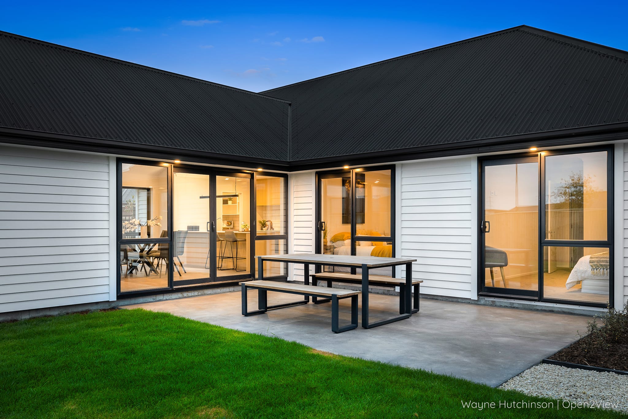 21 Pembrook Close - housing, building, bench, furniture, villa, house, patio, grass, plant