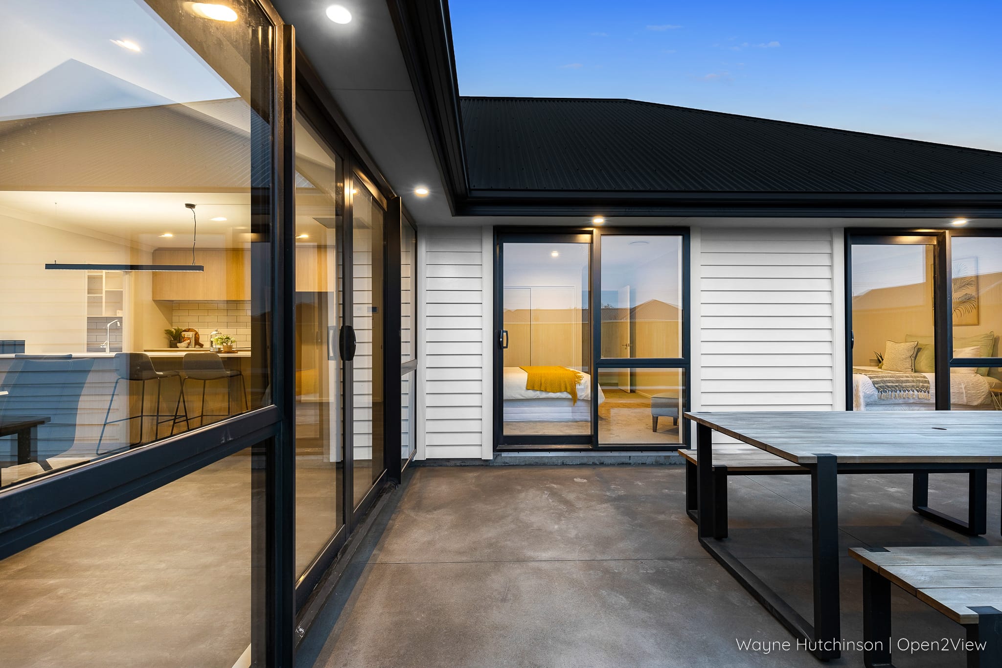 21 Pembrook Close - flooring, floor, wood, housing, building, door, hardwood