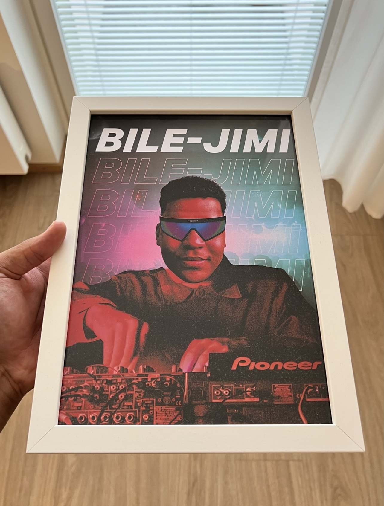 Bile-Jimi-juliste