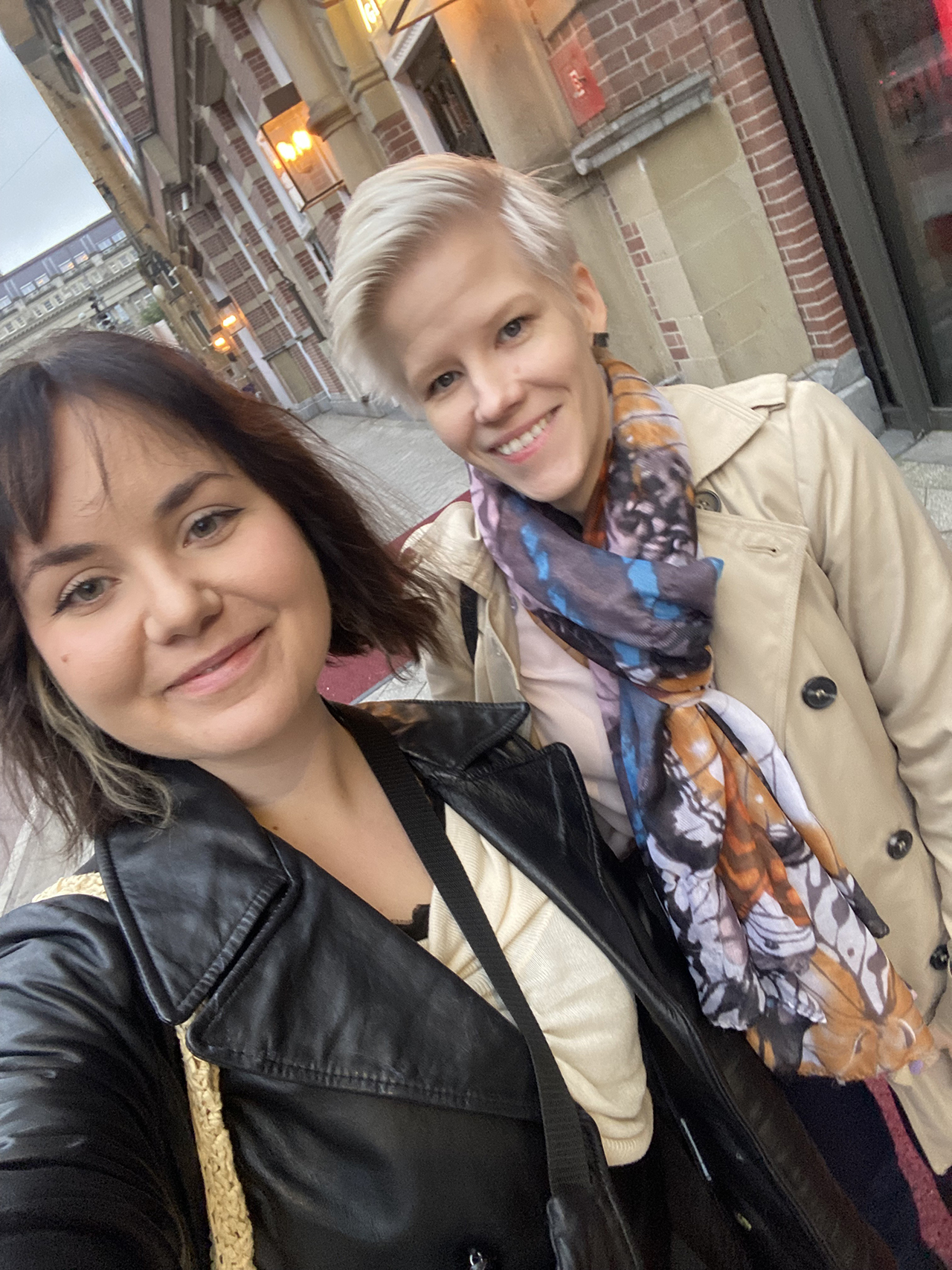 Emilia Perttu ja Piia Lindqvist Amsterdamissa
