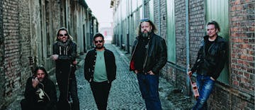 Hamo & Tribute 2 Love