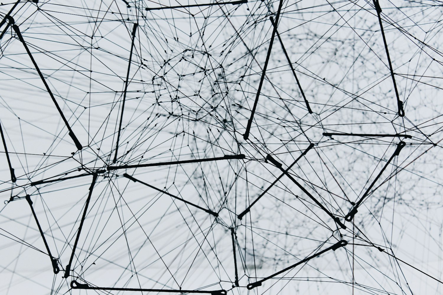 Cover Image for The Different Problems of Searching Global and Local Context