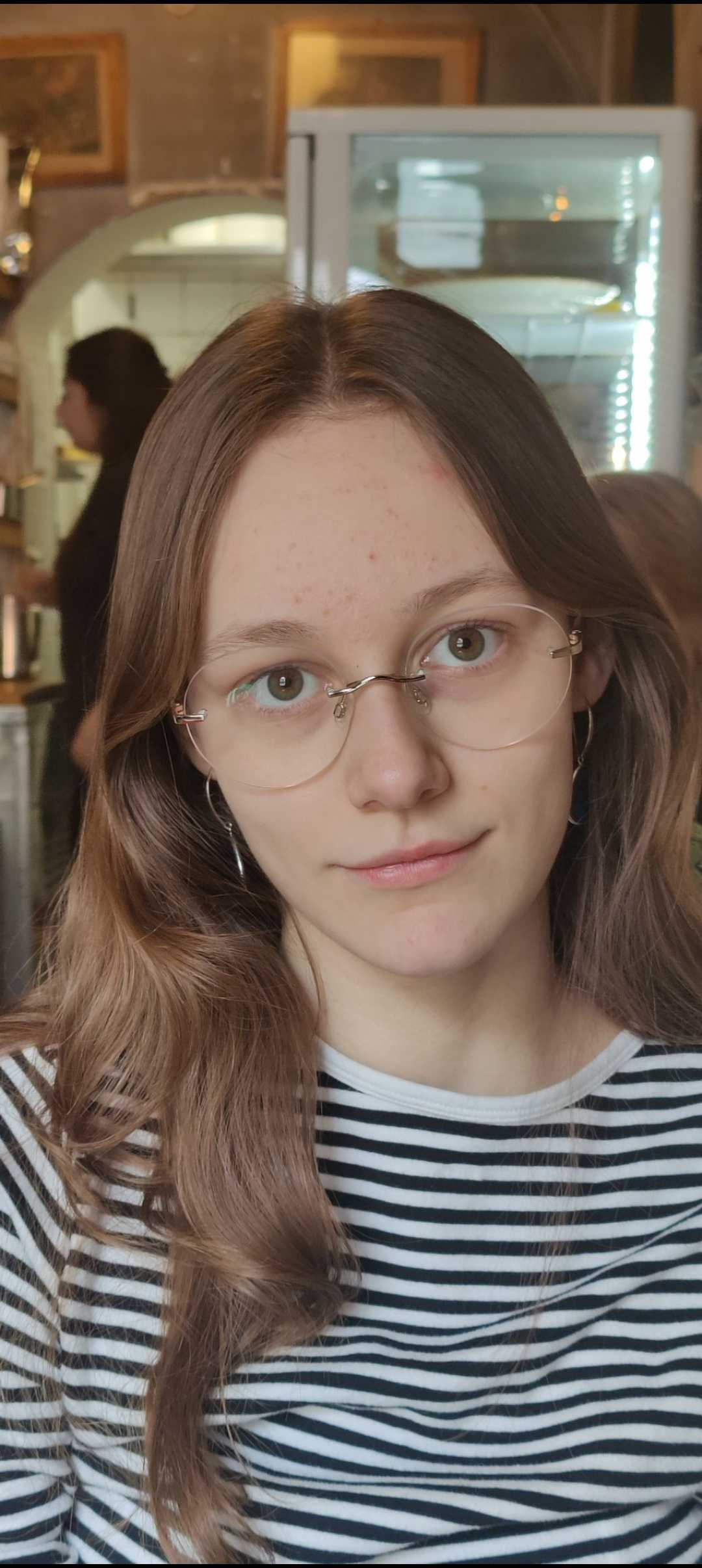 Porträtt på Nelly Ekstrand