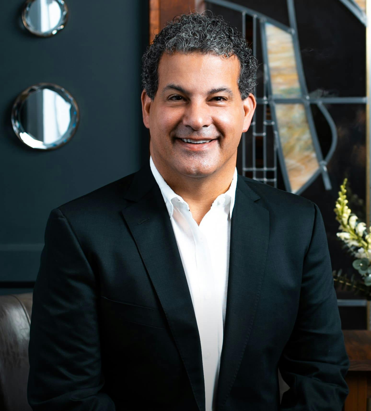 Photo of Dr. Buscaglia