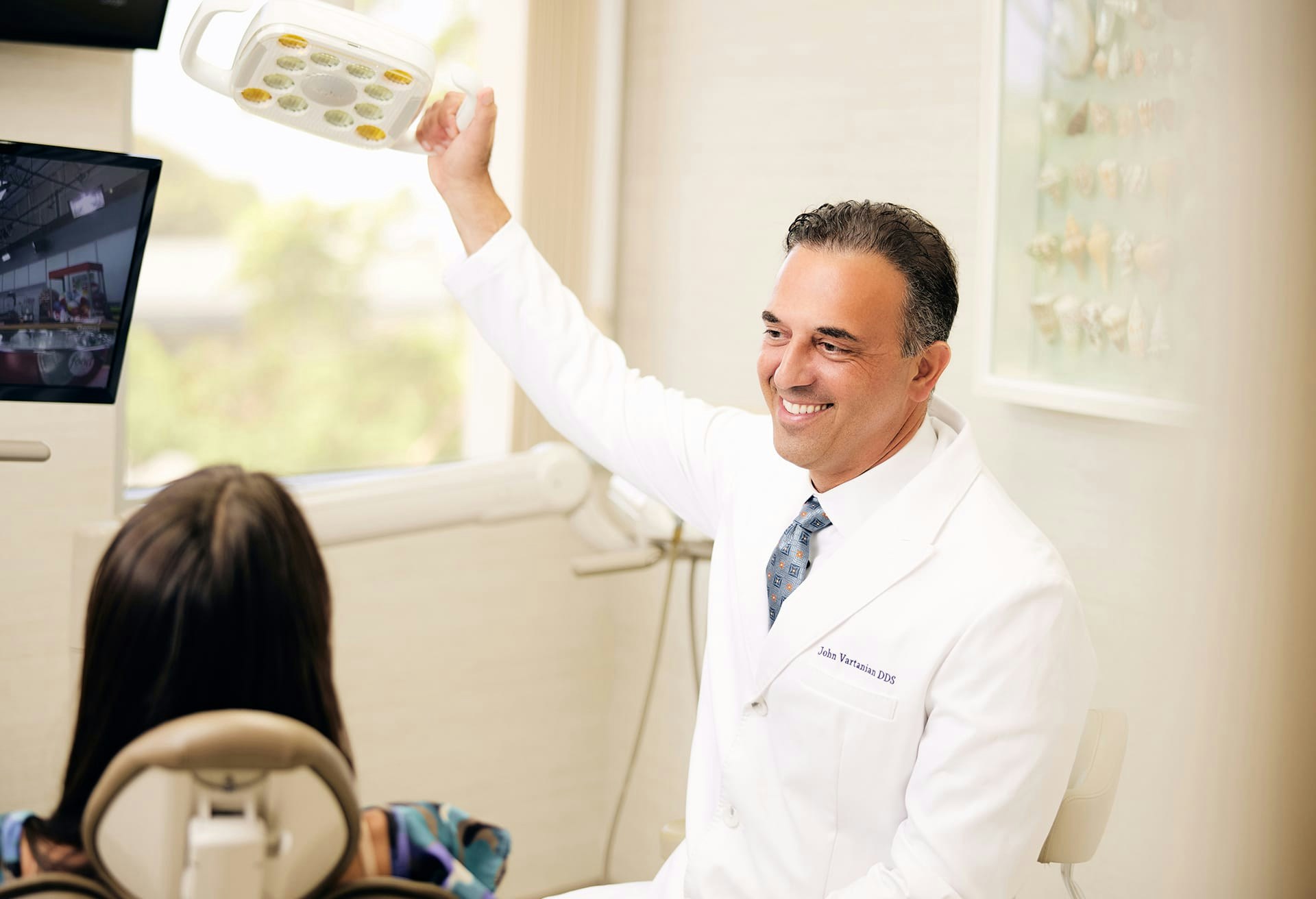 Dr. Vartanian Shining a Light on Patient