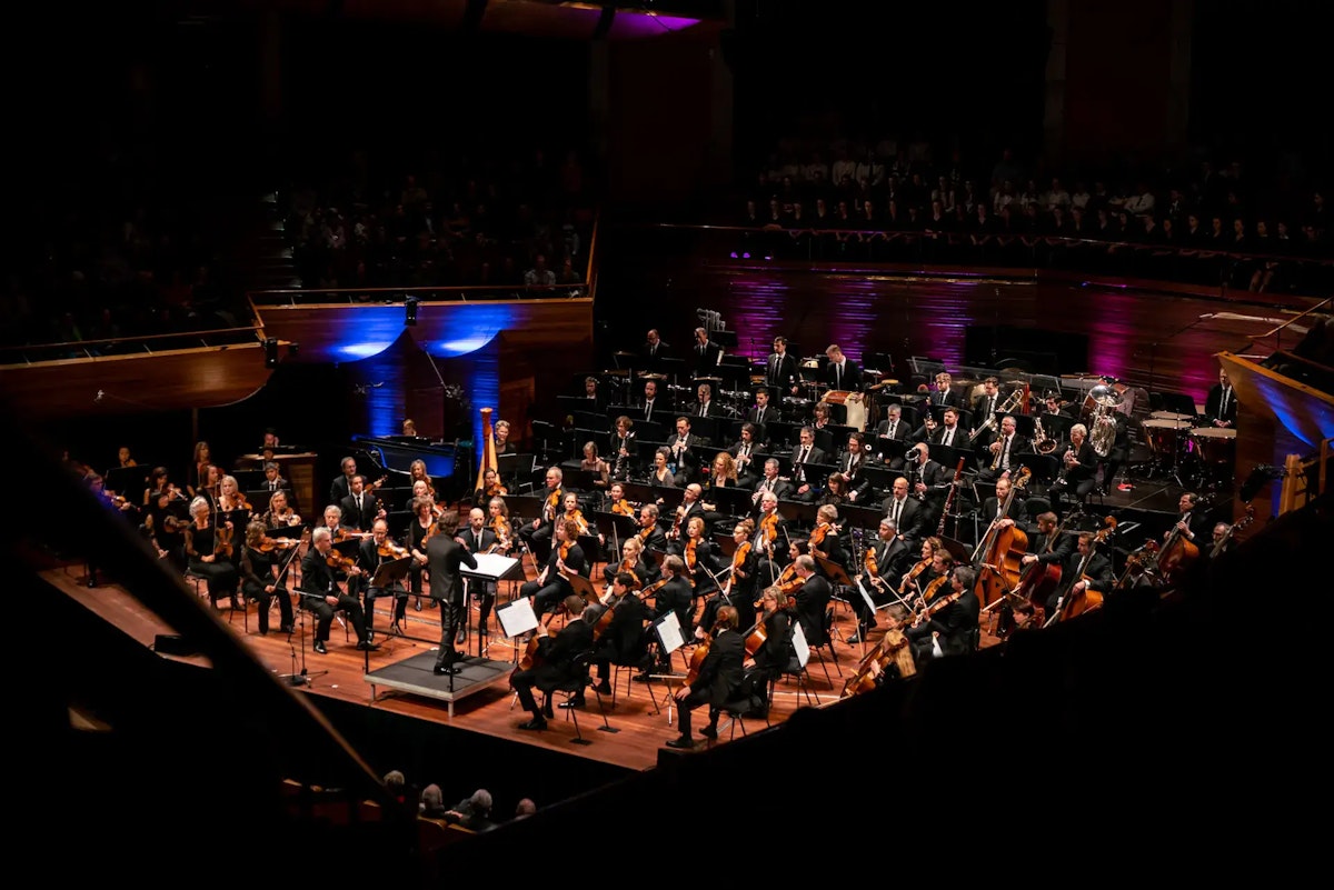 Amazon.co.jp: SYMPHONY ORCHESTRA“cELEBRATION2005