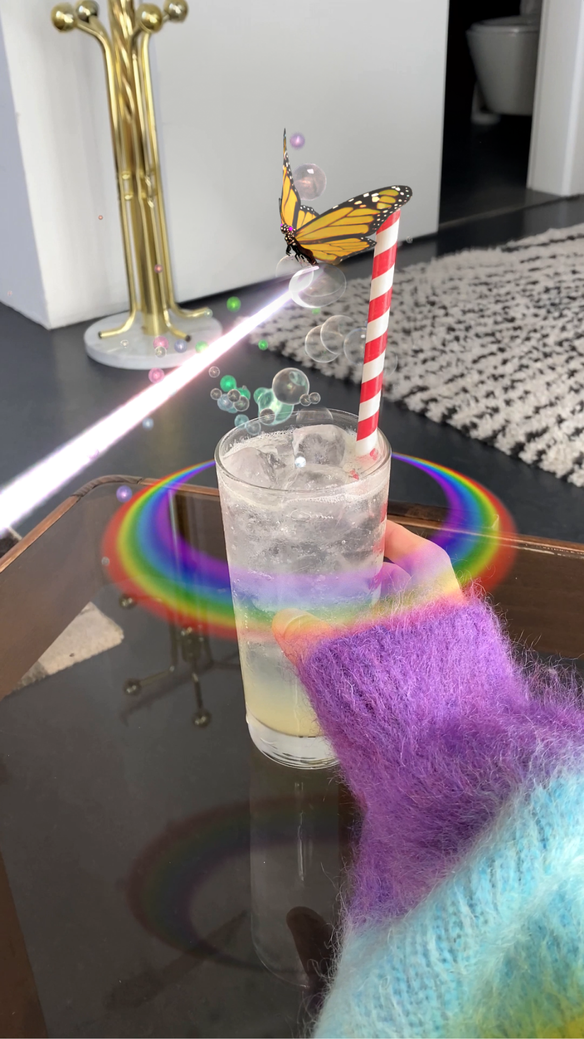 Bubbly Fuzzy mixed reality cocktail was created for the ODDS event in Marfa. The cocktail features an AR filter inspired by different types of ODDS smart clothing sweaters.