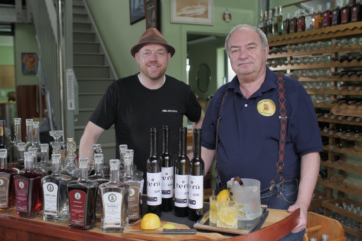 New Zealand first: Te Rā solar powered gin made in Puhoi