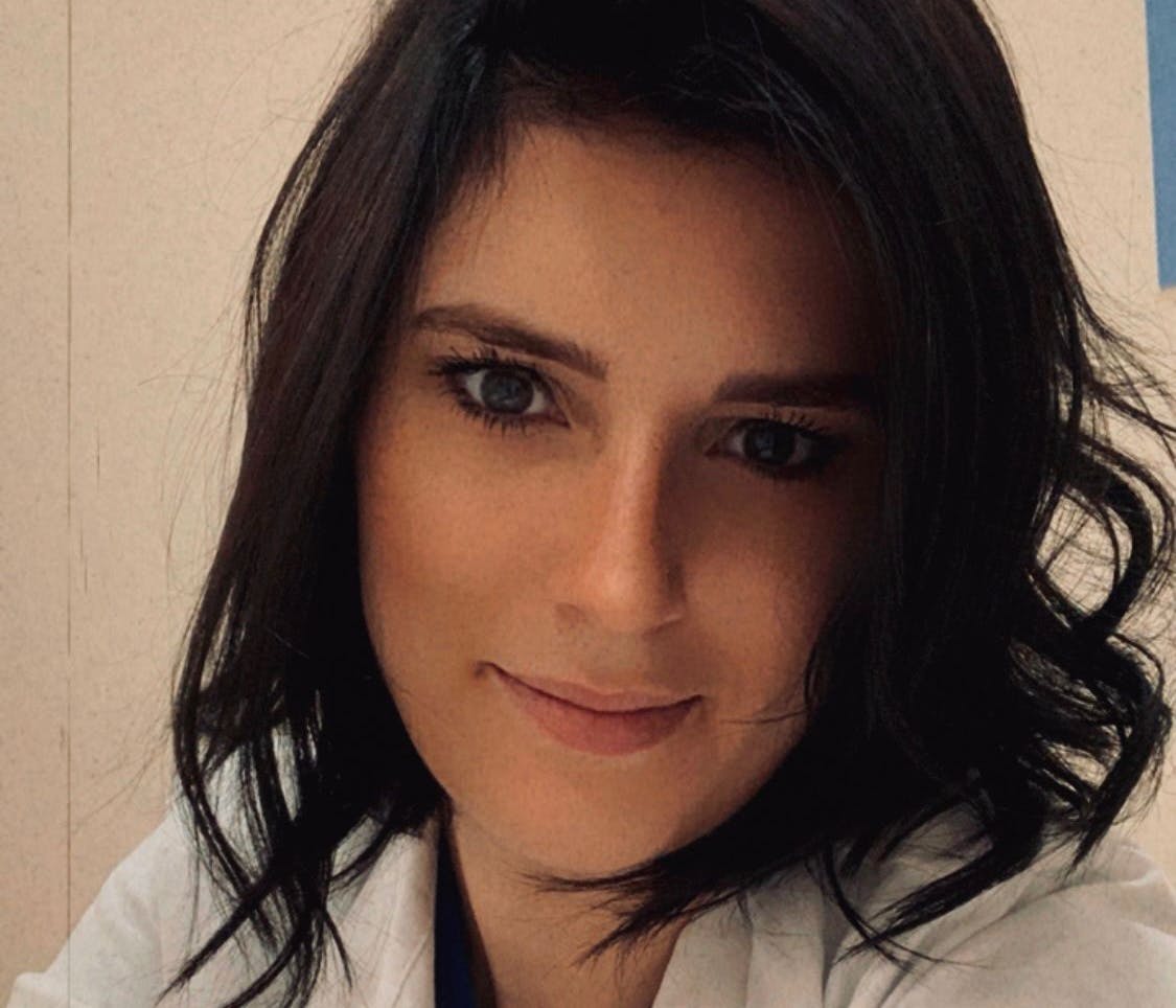 Picture of Elena Croitoru, Graduate Nurse at the Istituto di Neuroscienze.