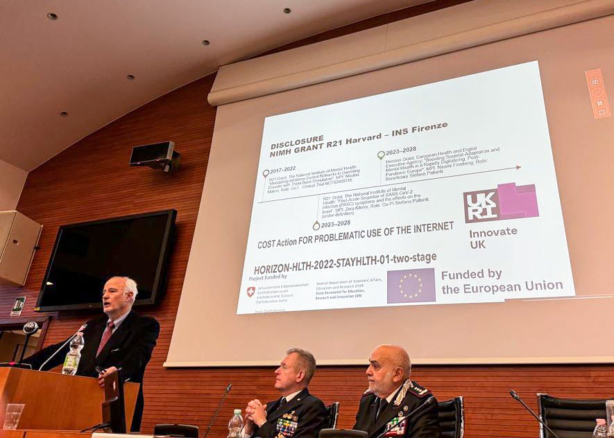 Fotografia del Prof. Stefano Pallanti durante il suo intervento alla VI edizione del Corso "Aggiornamenti in tema di Psichiatria e Psicologia Militare".
