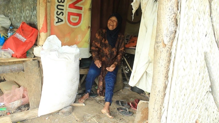 Cover Image for BERDAULAT MELALUI PANGKALAN DATA: PENGALAMAN WARGA BELAJAR SAUNG WANGSAKERTA MENDAMPINGI PETANI DUSUN KARANGDAWA