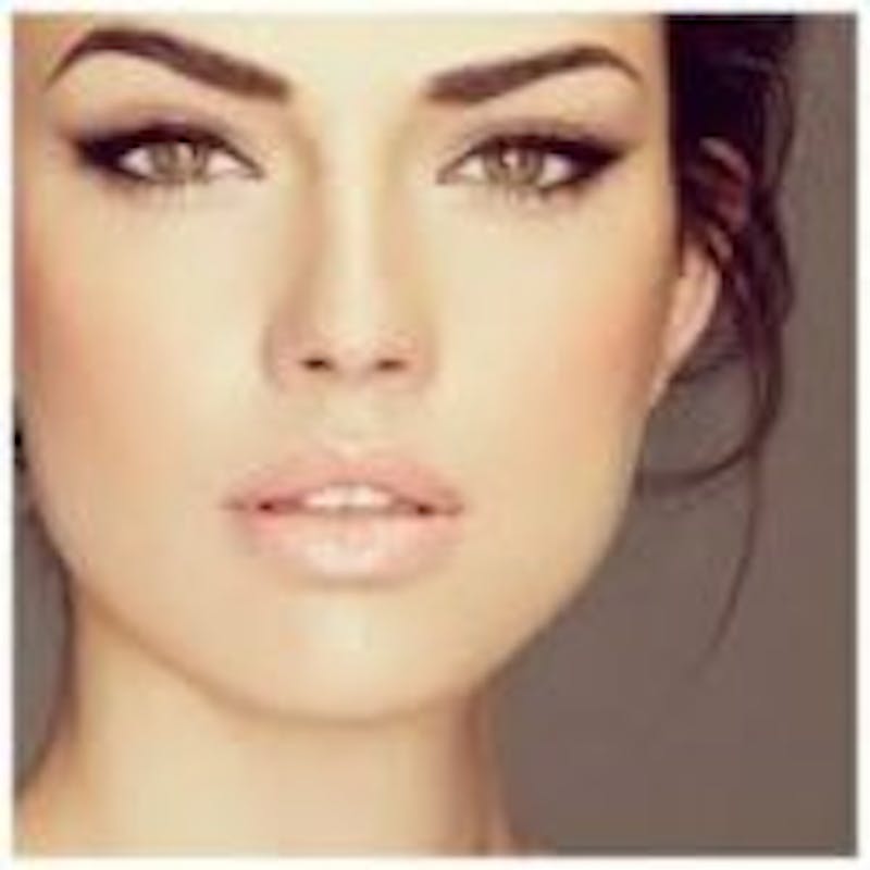 woman wearing eyeliner