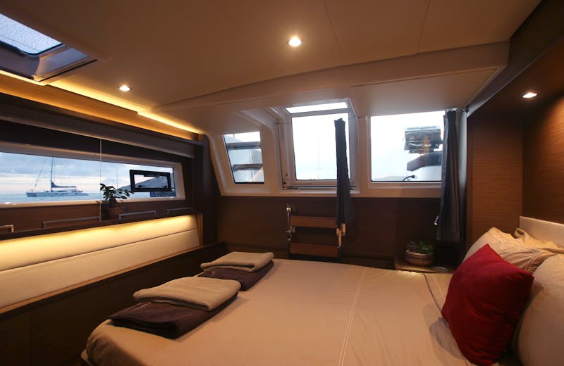 yacht bedroom