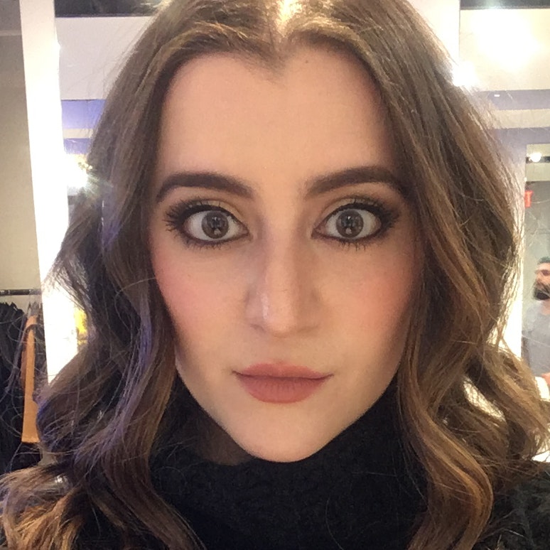 Emily Orofino, Senior Beauty Editor