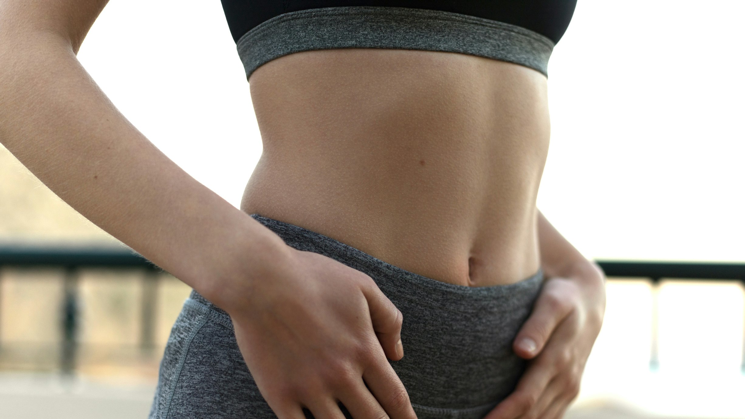 Woman's midsection