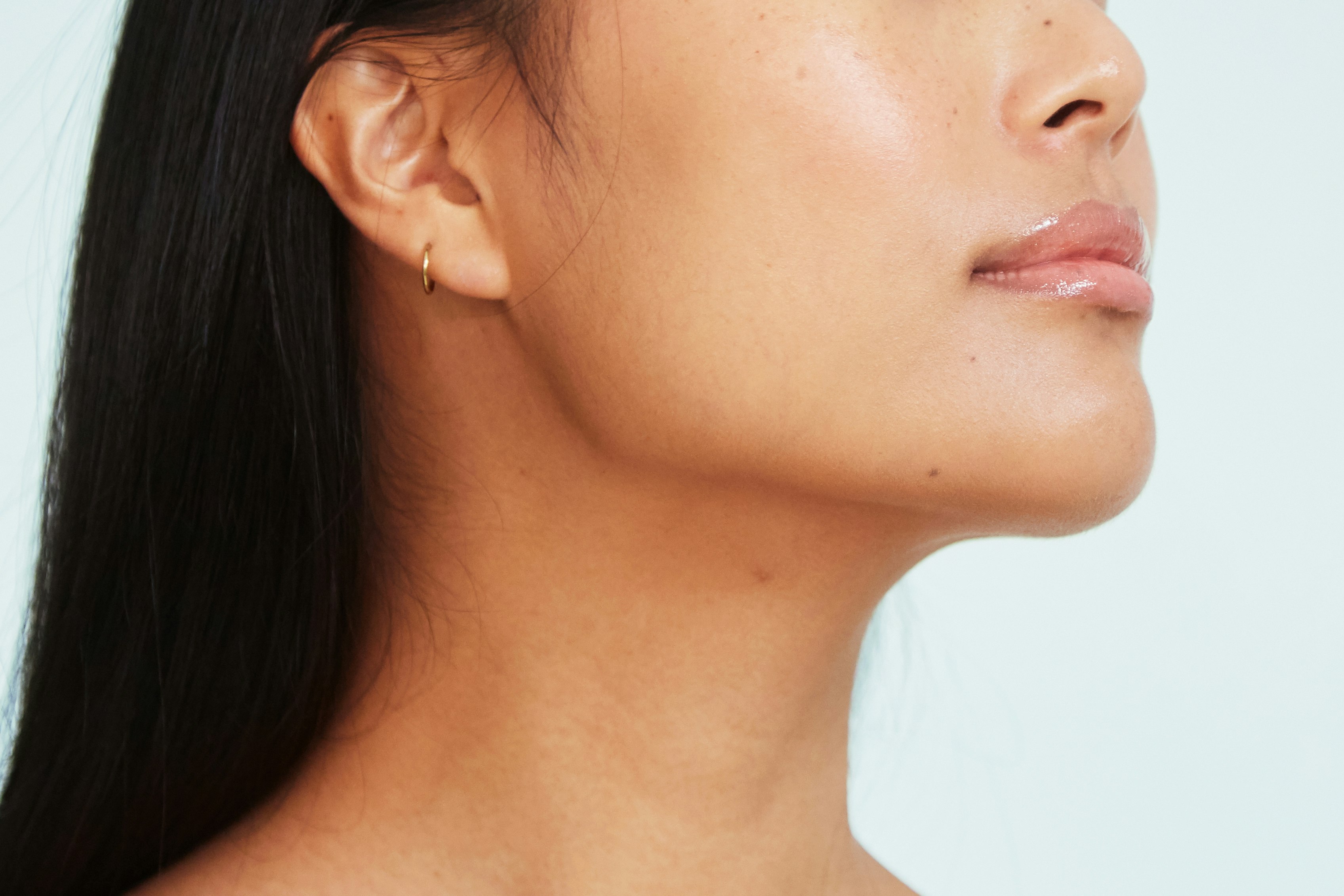 6 Ingredients You Already Have In Your Kitchen That You Can Turn Into DIY Skincare