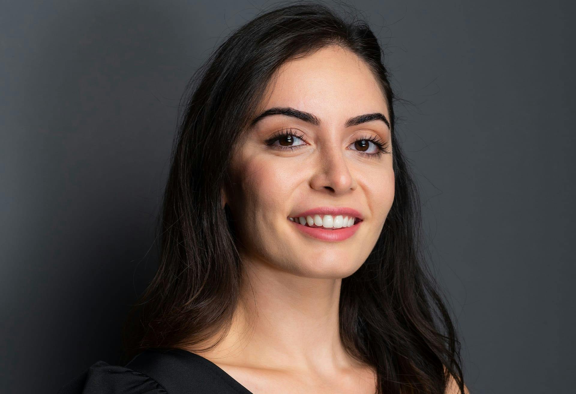 Headshot of Pretty Woman with Dark Hair
