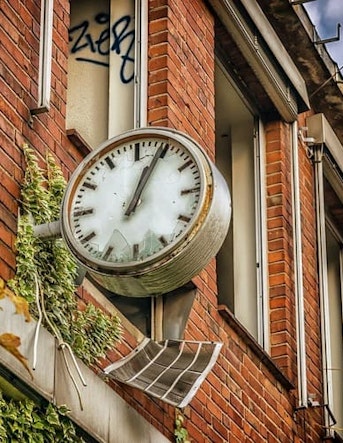horloge ancienne usine à beauvais
