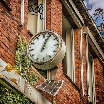 horloge ancienne usine à beauvais