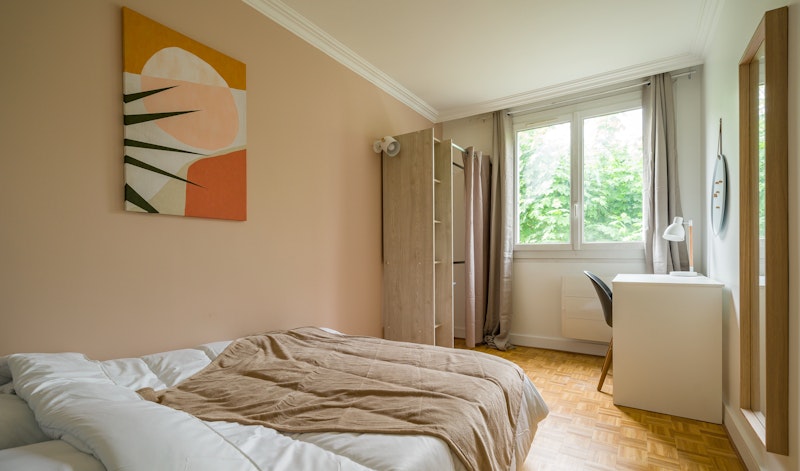 chambre apres renovation a bobigny