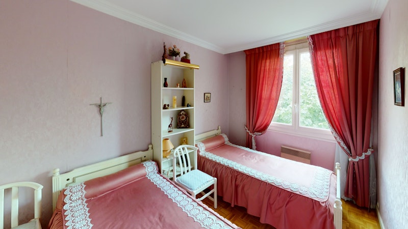 chambre a coucher avant renovation a bobigny