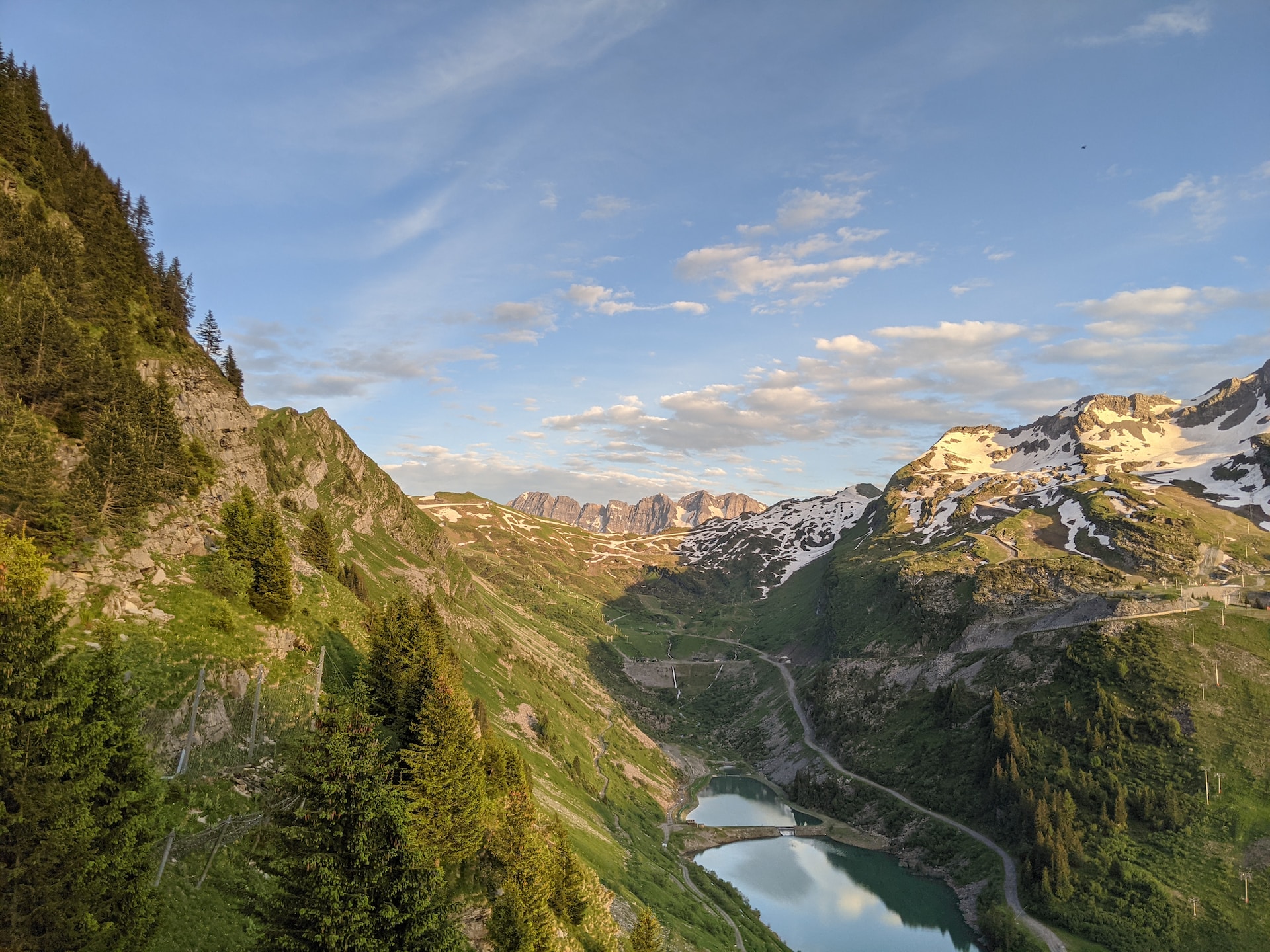 panorama sur Avoriaz durant la saison estivale