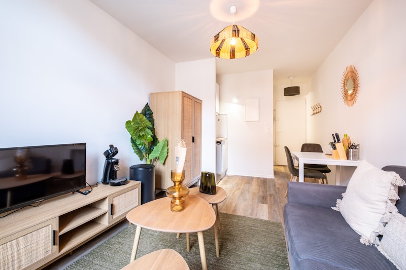 investissement locatif de jerome a toulouse vue sur entree et salon