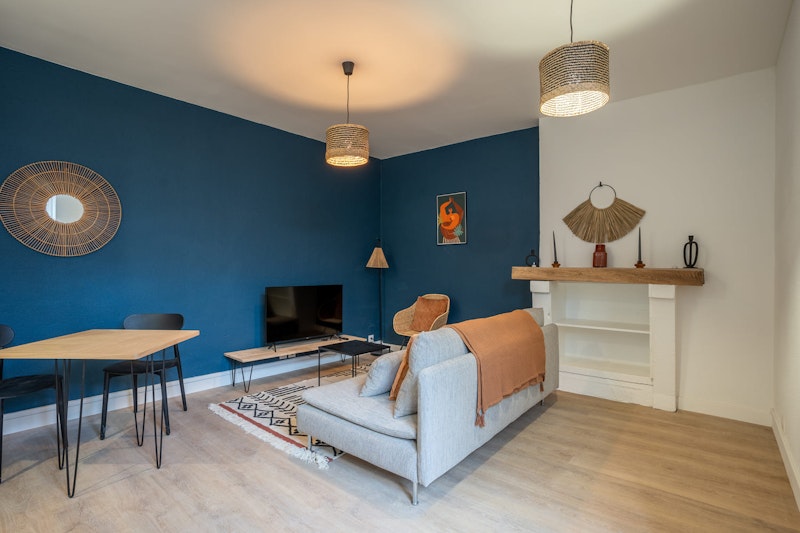 salon T2 chartrons apres renovation