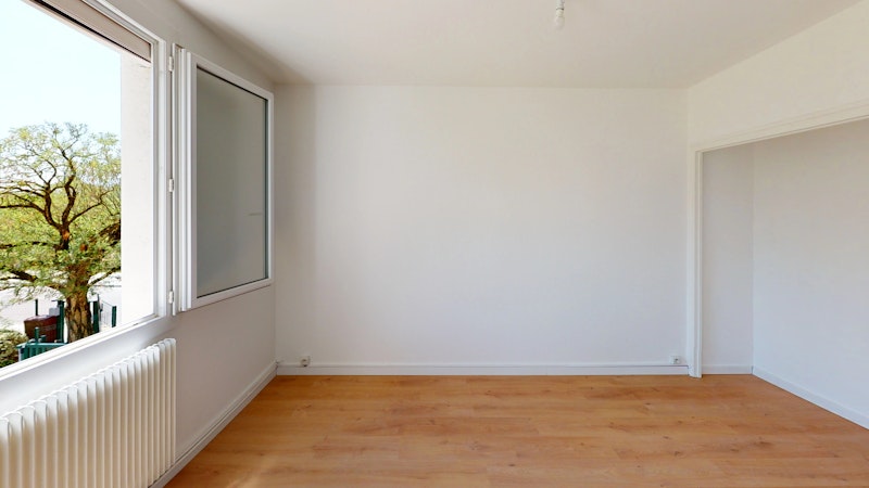 salon avant travaux de renovation pessac