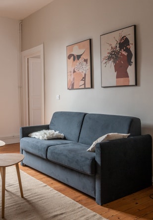 canape dans appartement au havre apres renovation