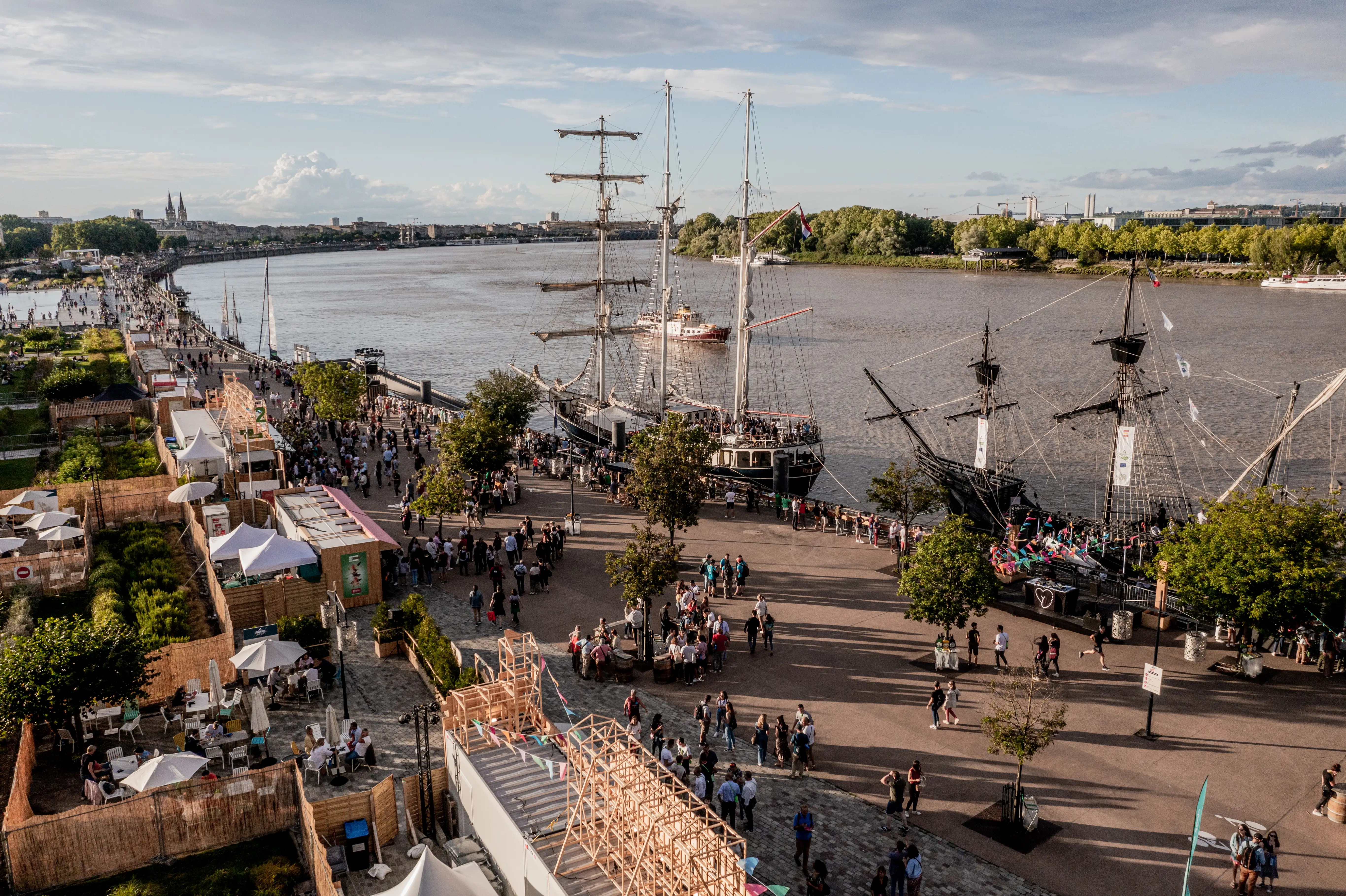 Les voiliers présents pendant l'événement Bordeaux Fête le Vin