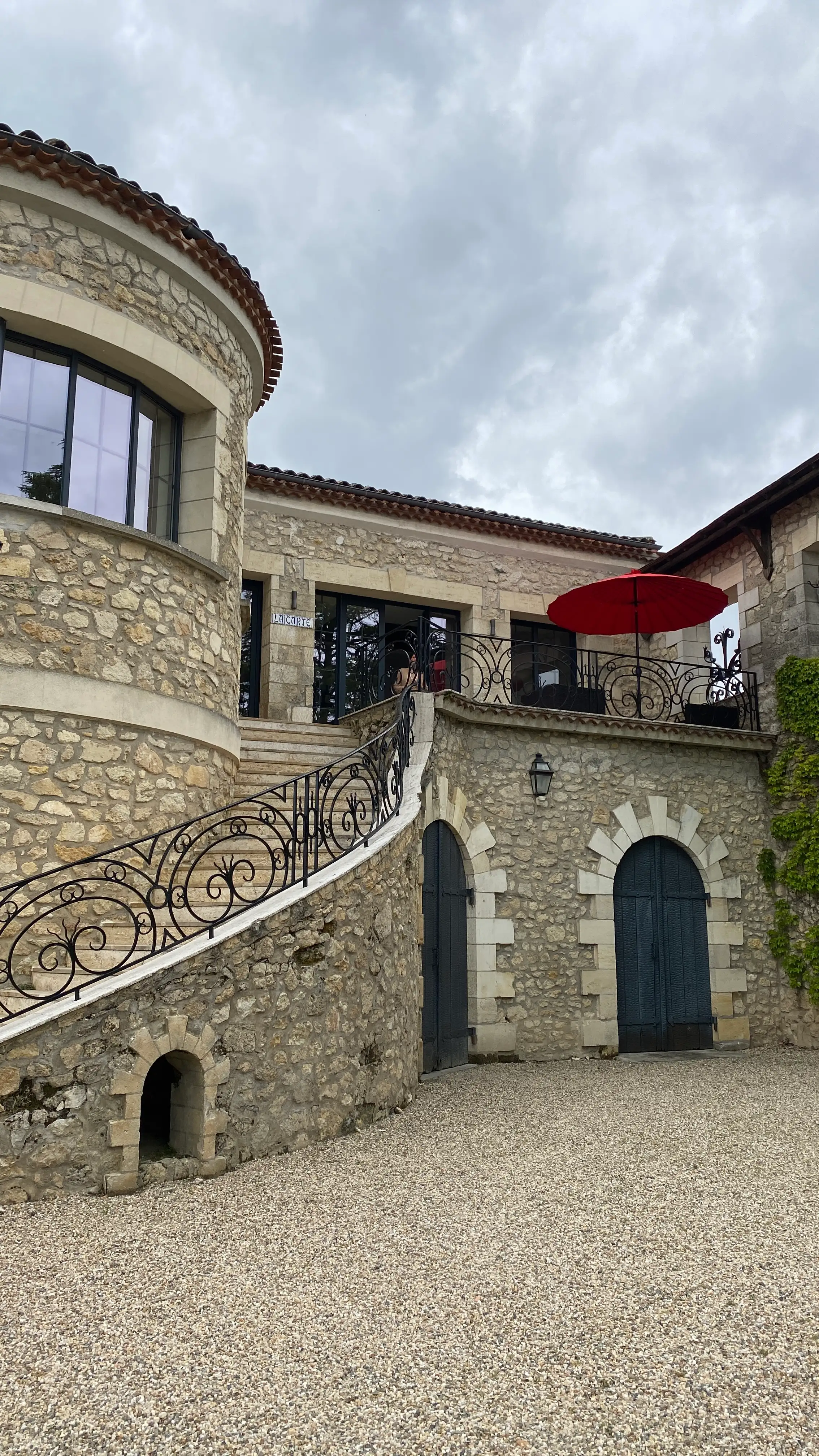Tasting room of Château Beau-Séjour Bécot