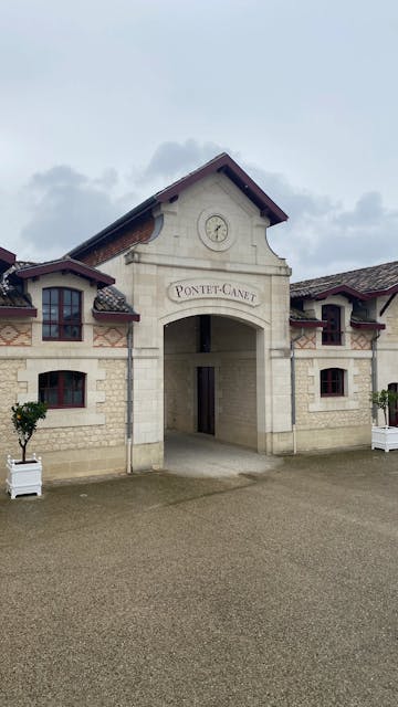 Entrance to Château Pontet-Canet