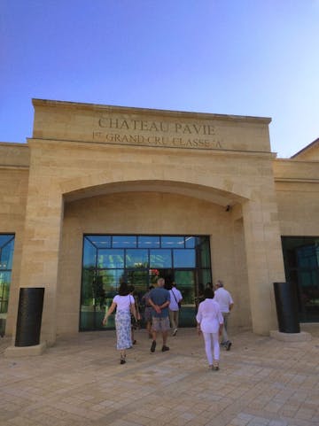 Discover the excellence of Saint-Émilion's grands crus with U'wine at Château Pavie.