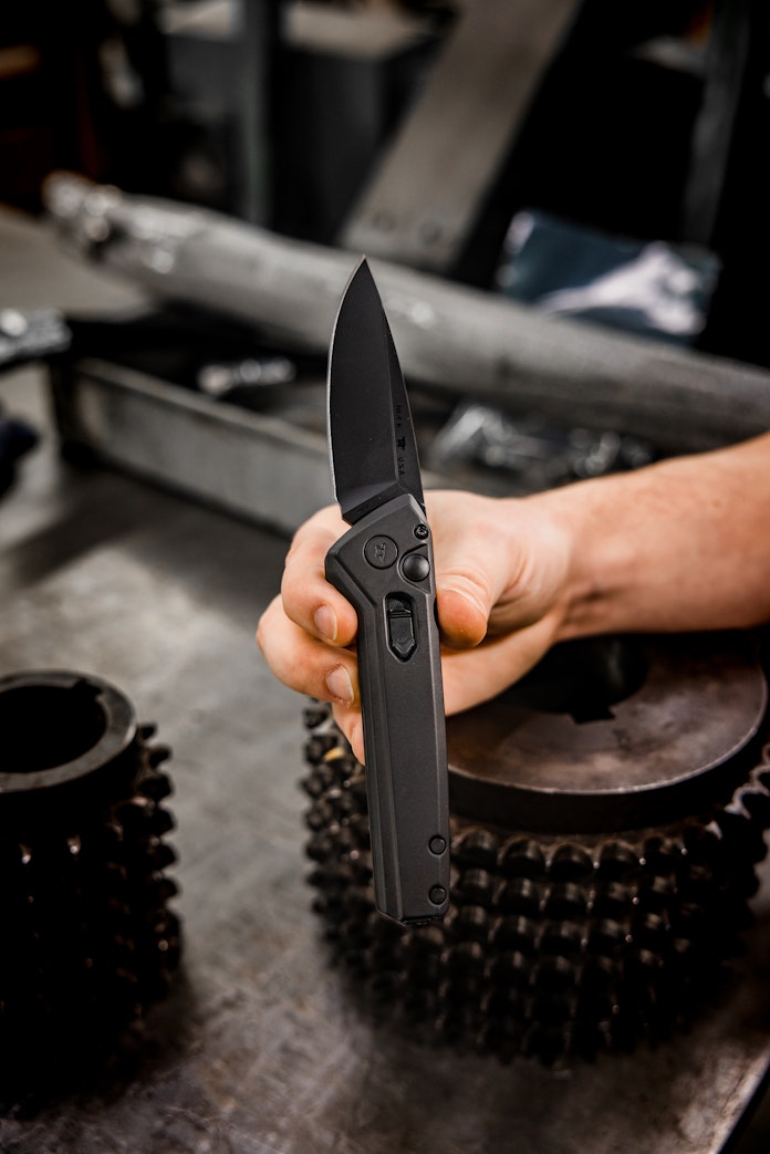 Buck Lifetime Knives The Story of 100 Series Buck® Knives OFFICIAL SITE