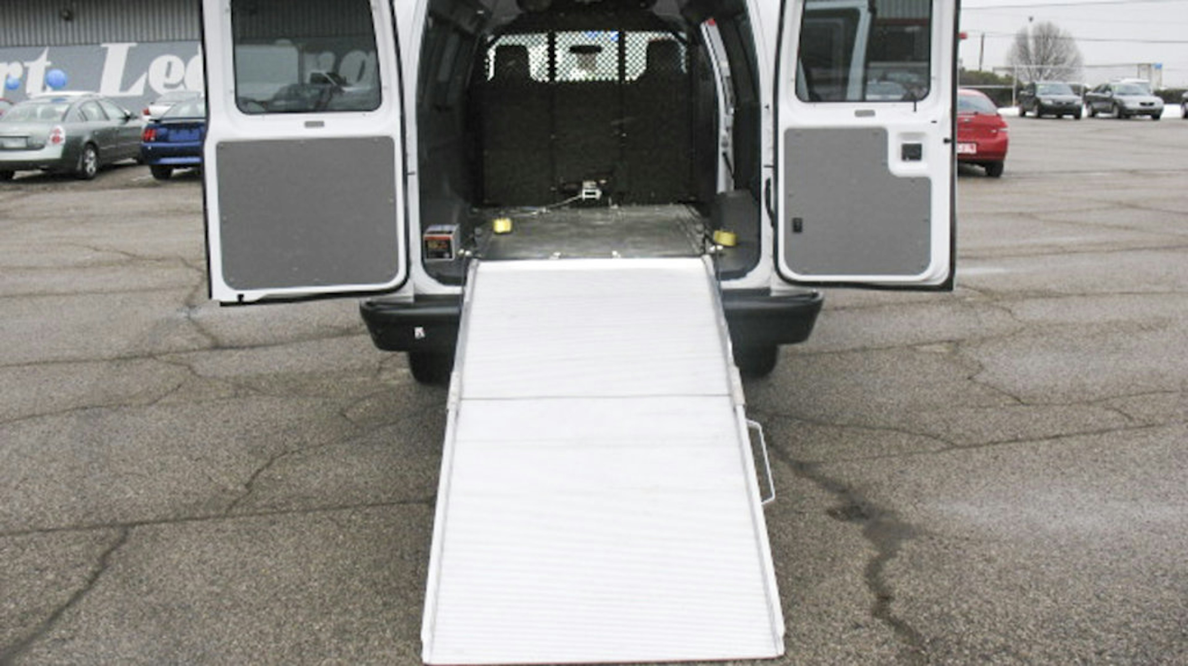 High Roof Van with Manual folding ramp