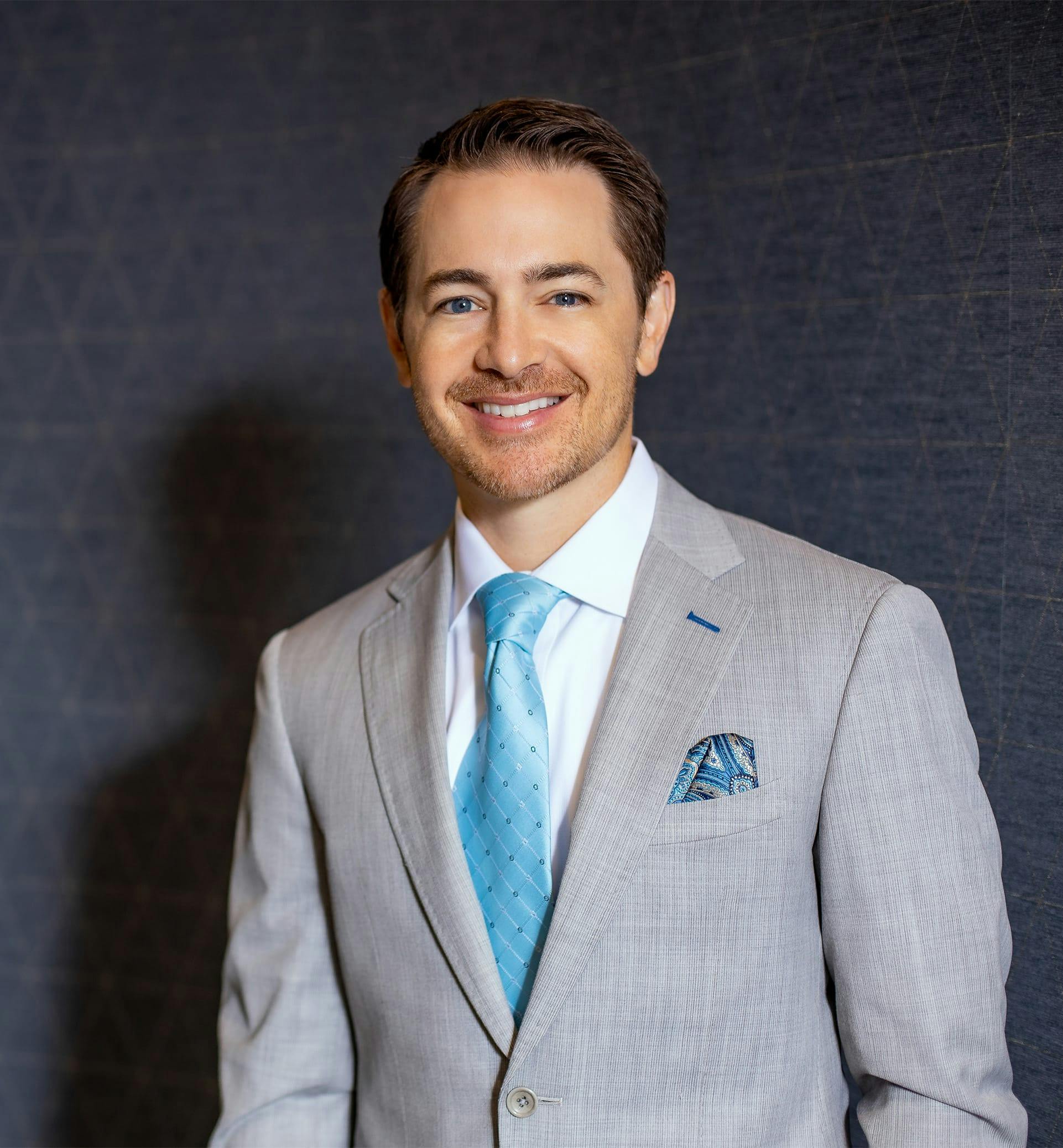 Atlanta plastic surgeon Dr. Robb