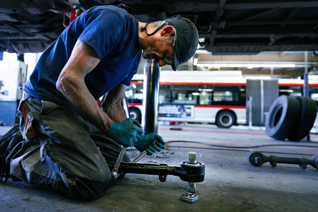 Atelier Bus