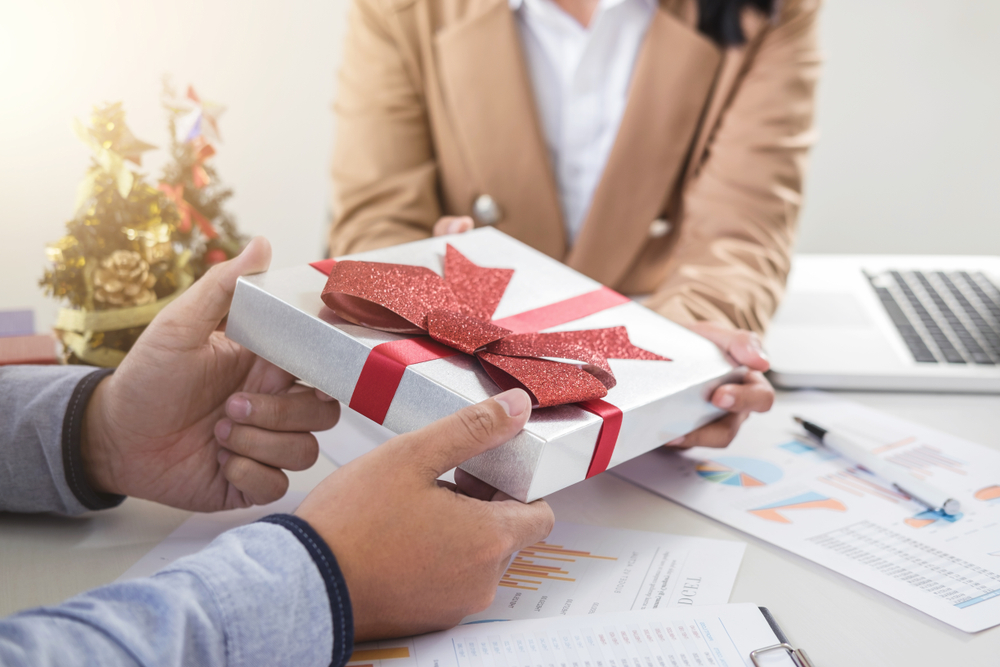 The Tremendous guide to client gifts