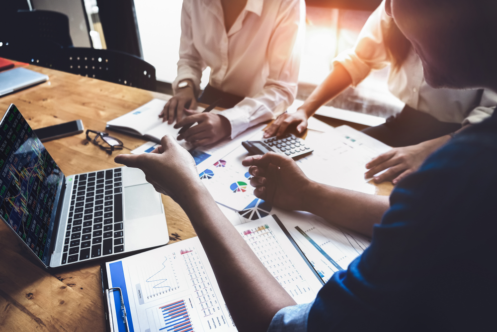 Qualitative versus quantitative research — which is optimal?