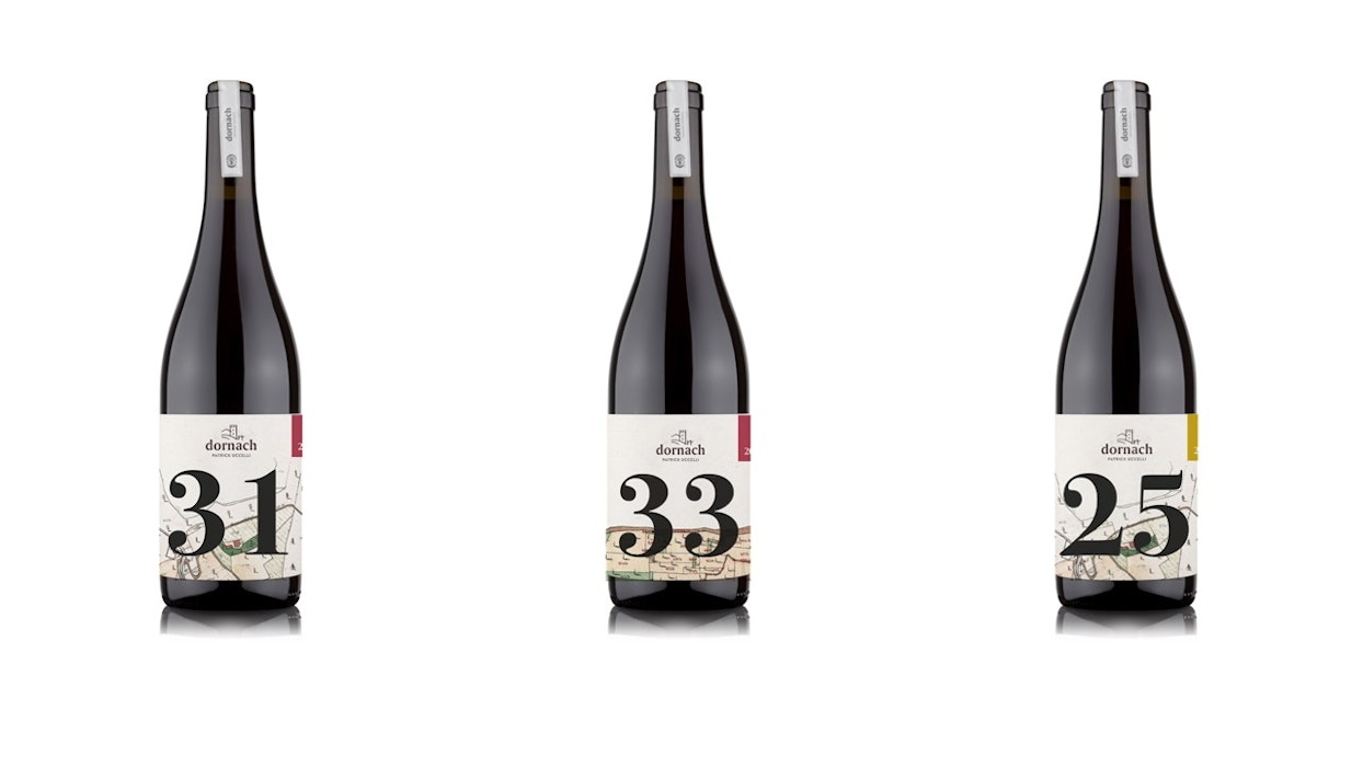 https://www.datocms-assets.com/85989/1678981872-tasting-box-selezioni.jpg?auto=format&h=700