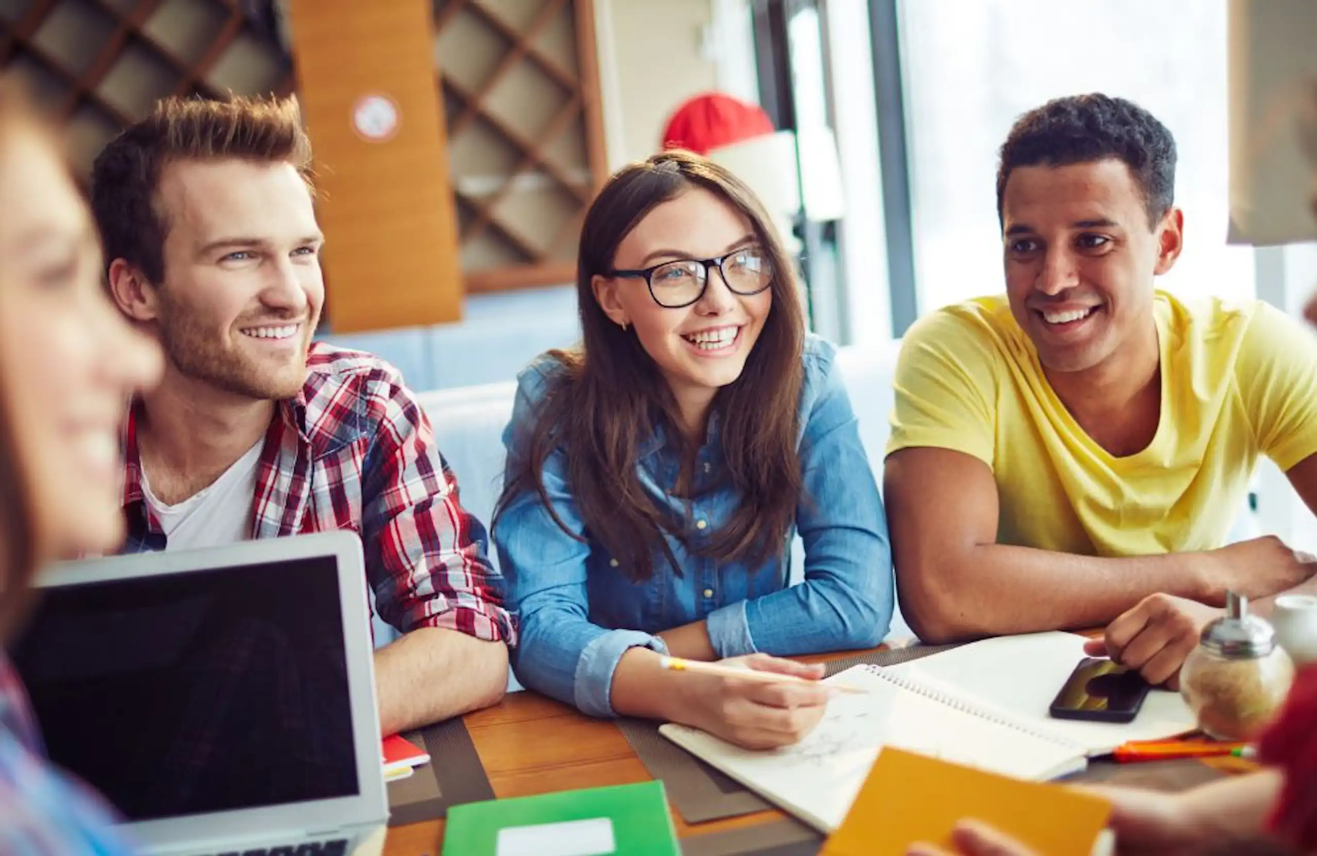 How to manage money as a student